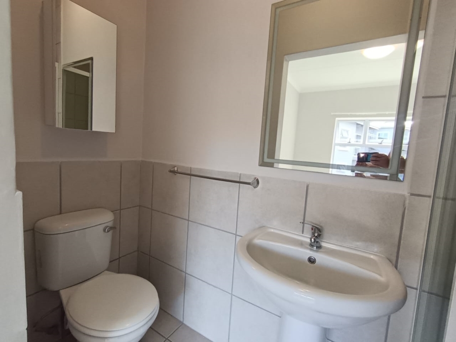 2 Bedroom Property for Sale in Island View Western Cape